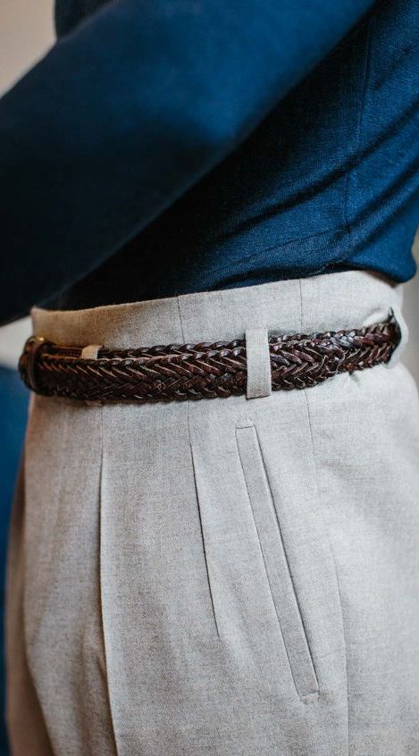 Pantalon noir classique à pinces plié – casa&cavalii